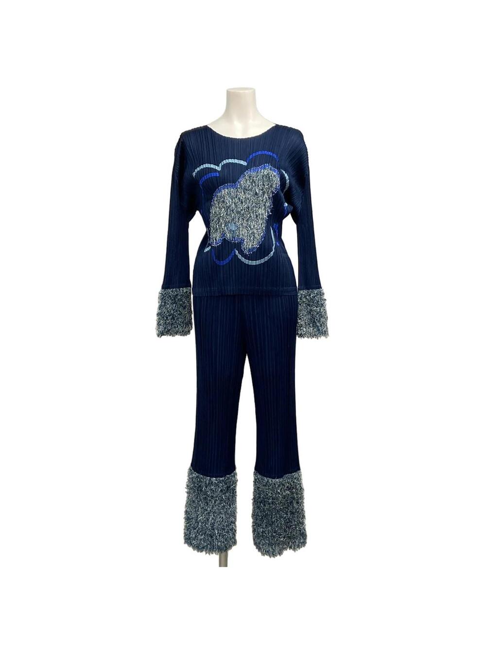Pleats Please Navy Blue [Outer #337957P87B